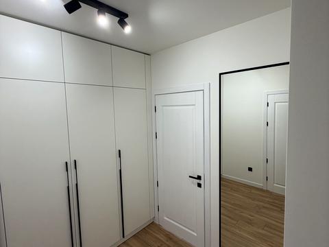 квартира за адресою Новояворівськ, Михайла Вербицького вул., 12