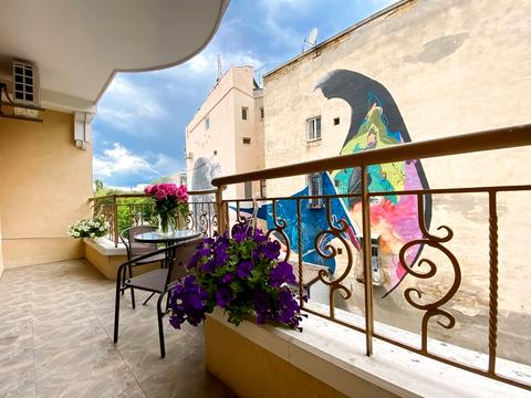 квартира по адресу Французский бульв., 30