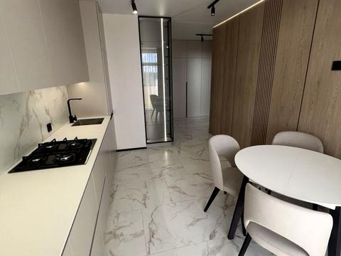 квартира за адресою Угорська вул., 14к