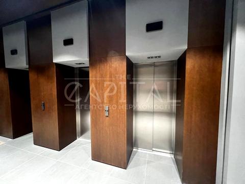 комерційна за адресою Київ, Лаврська вул. (Січневого Повстання), 3