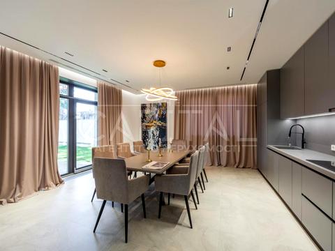 дом по адресу с. Гнедин, Осіння