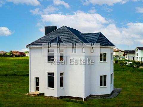 дом по адресу Мадридська