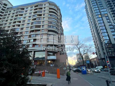 коммерческая по адресу Жилянская ул., 59