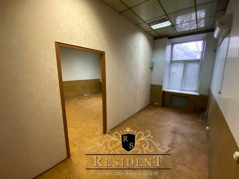 комерційна за адресою Дніпро, Олександра Поля просп. (Кірова), 8-А