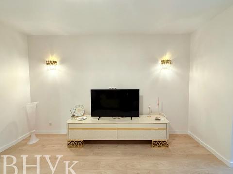 квартира за адресою Коперника вул., 83