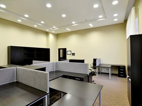 комерційна за адресою Митрофана Довнар-Запольського вул., 7А