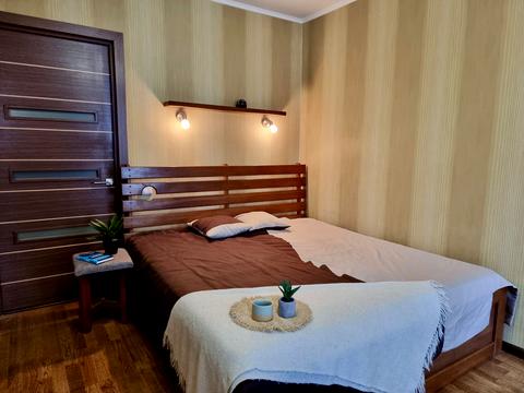 квартира за адресою Турівська вул., 18/20