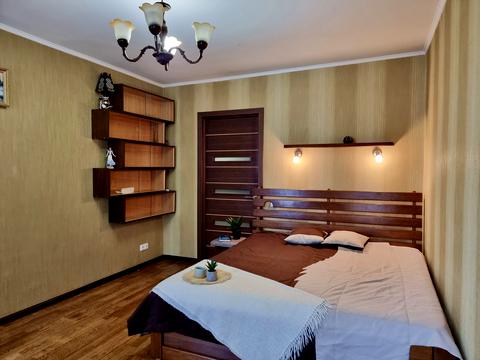 квартира за адресою Турівська вул., 18/20