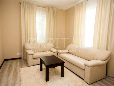 дом по адресу вул. Виноградна