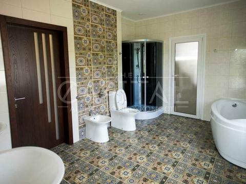 дом по адресу вул. Виноградна