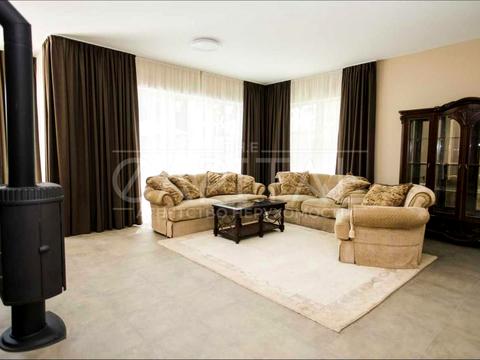 дом по адресу вул. Виноградна