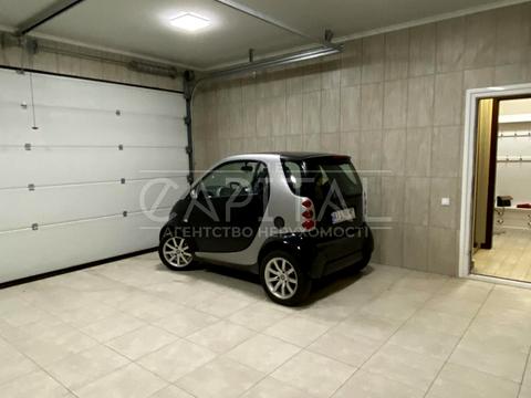 дом по адресу вул. Виноградна