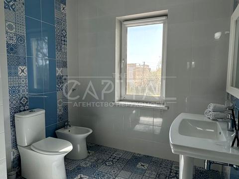 дом по адресу вул. Виноградна