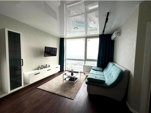 квартира за адресою Зарічна вул., 6