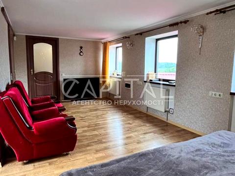 дом по адресу святотроїцька