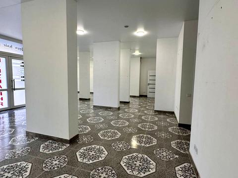 коммерческая по адресу Антоныча ул., 11