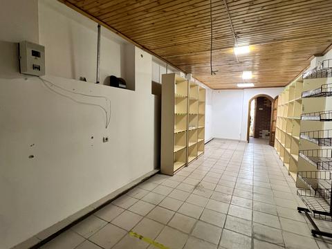 комерційна за адресою Торговиця вул., 26