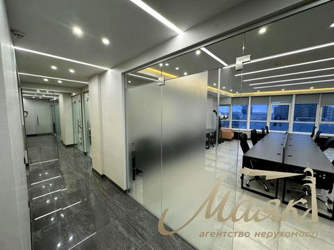 комерційна за адресою Кловський узвіз (Кловський), 7a