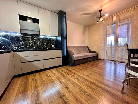 квартира за адресою Героїв Чорнобиля вул., 3