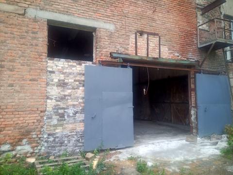 комерційна за адресою Зелена вул., 149б