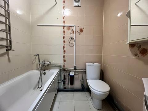 комерційна за адресою Генерала М. Тарнавського вул., 23