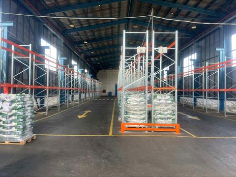 комерційна за адресою Висока вул., 1