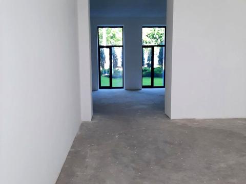 коммерческая по адресу Академіка Книшова ул. (Амурська), 6