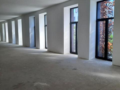 коммерческая по адресу Академіка Книшова ул. (Амурська), 6