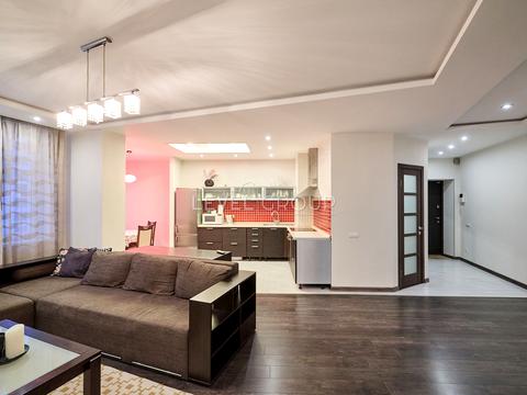 квартира за адресою Київ, Митрополита Андрея Шептицького вул. (Анатолія Луначарського), 10