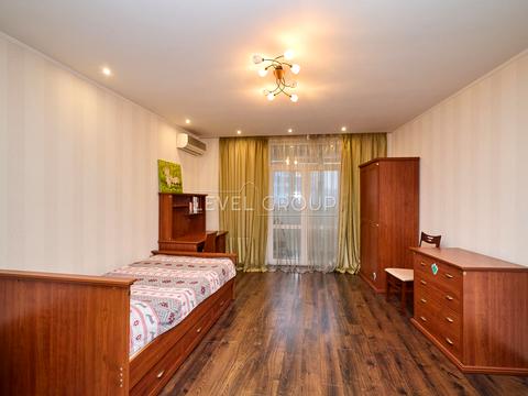 квартира за адресою Київ, Митрополита Андрея Шептицького вул. (Анатолія Луначарського), 10