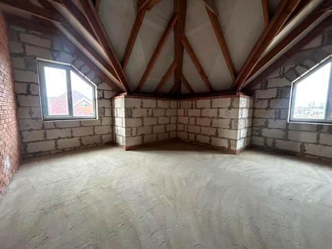 будинок за адресою Мрії