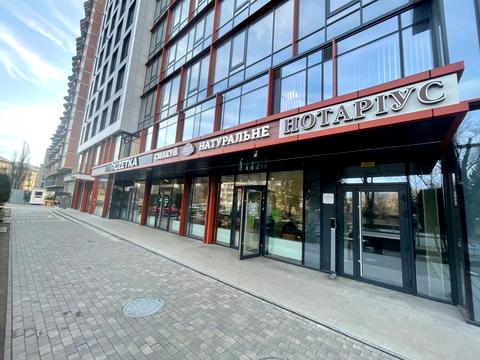 комерційна за адресою Дегтярівська вул., 17-19