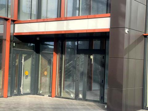 комерційна за адресою Дегтярівська вул., 17-19