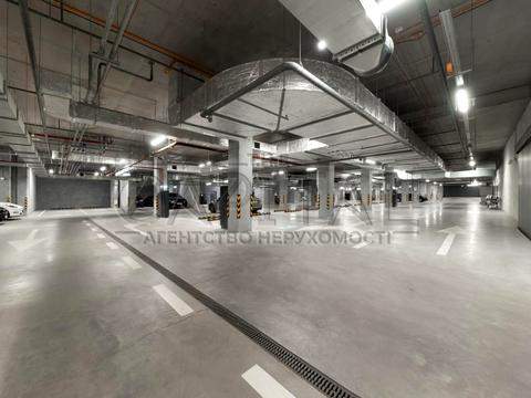 комерційна за адресою Дегтярівська вул., 17-19