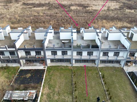 дом по адресу Наварийская ул.