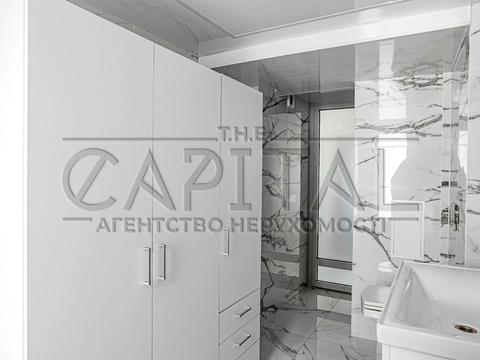 комерційна за адресою Миколи Бажана просп., 16