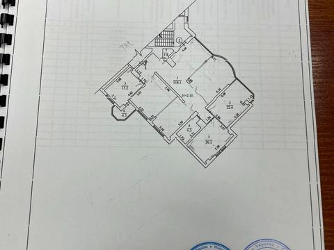 комерційна за адресою Миколи Бажана просп., 16