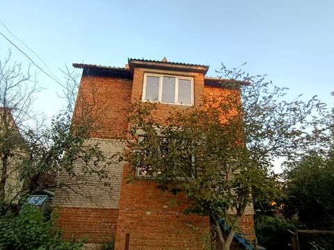 будинок за адресою Долинна вул.