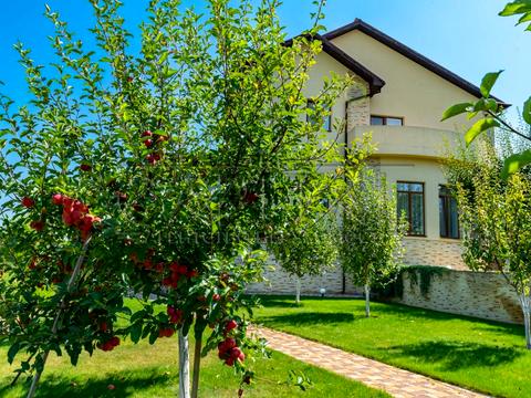 будинок за адресою вул. Звенигородська