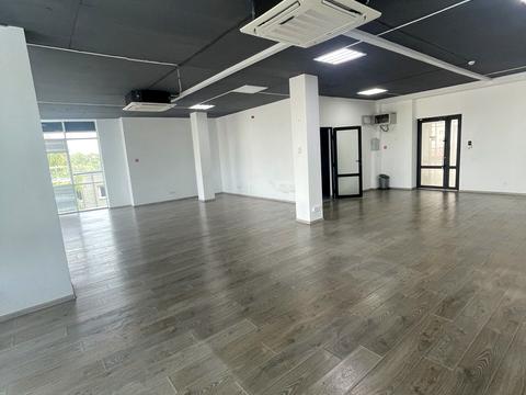 коммерческая по адресу Камʼянецька ул., 33