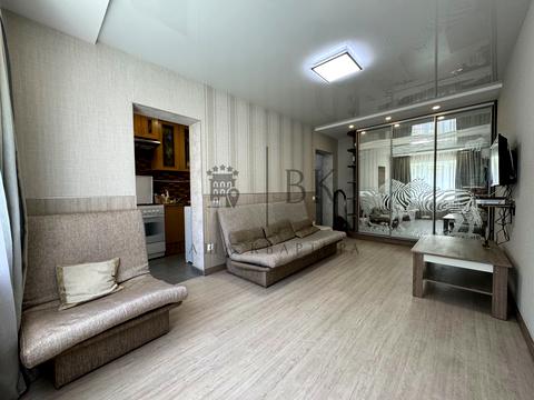 квартира по адресу Стратегическое шоссе (Науки), 17/15