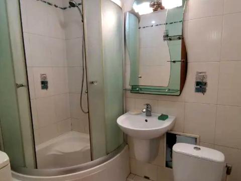 квартира за адресою Дніпро, Василя Тютюнника вул. (Малишева), 12