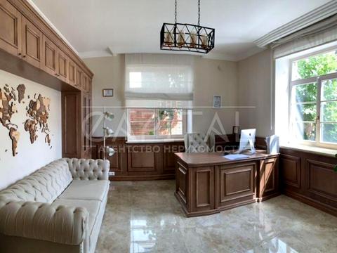 будинок за адресою вул. Степана Рудницького