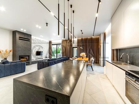 будинок за адресою вул. Малинова