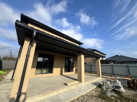 дом по адресу Центральна