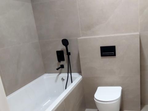 будинок за адресою Леся Курбаса вул.