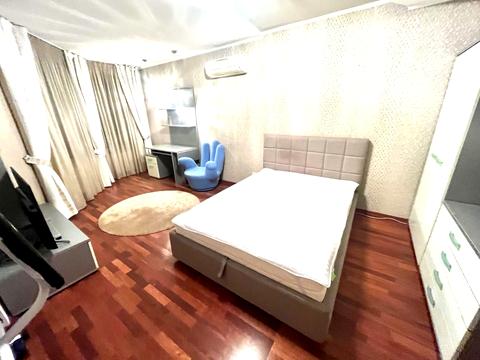 квартира за адресою Гетьмана Кирила Розумовського вул. (Миколи Краснова), 17