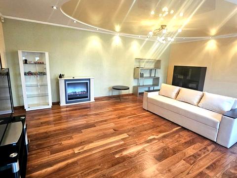 квартира за адресою Гетьмана Кирила Розумовського вул. (Миколи Краснова), 17