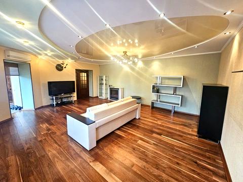 квартира за адресою Гетьмана Кирила Розумовського вул. (Миколи Краснова), 17