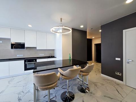 квартира за адресою Миколи Гулака вул., 4